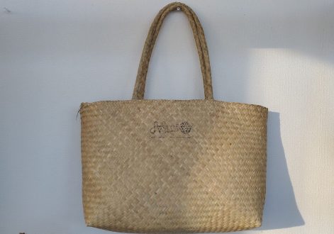 水草編みバッグ（オリジナルスタンプ入り）